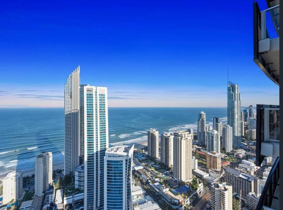 Exclusive Circle On Cavil Sub-Penthouse Luxury Apt - Hosted By Coastal Letting Гоулд Коуст Екстериор снимка