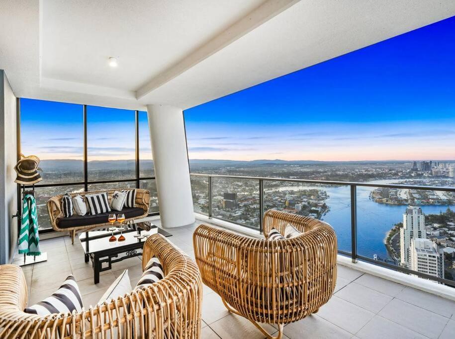 Exclusive Circle On Cavil Sub-Penthouse Luxury Apt - Hosted By Coastal Letting Гоулд Коуст Екстериор снимка