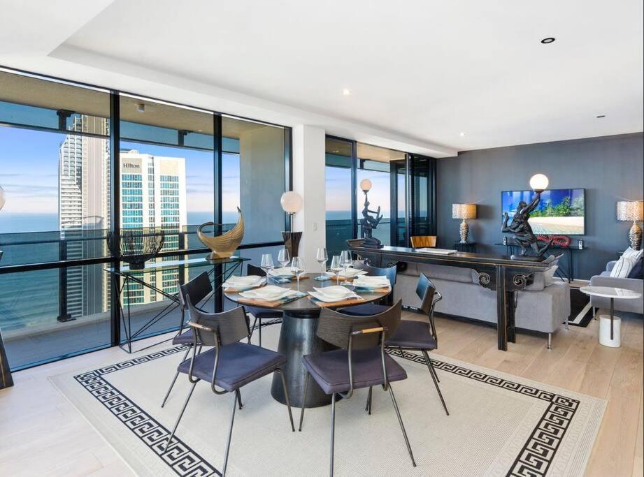 Exclusive Circle On Cavil Sub-Penthouse Luxury Apt - Hosted By Coastal Letting Гоулд Коуст Екстериор снимка